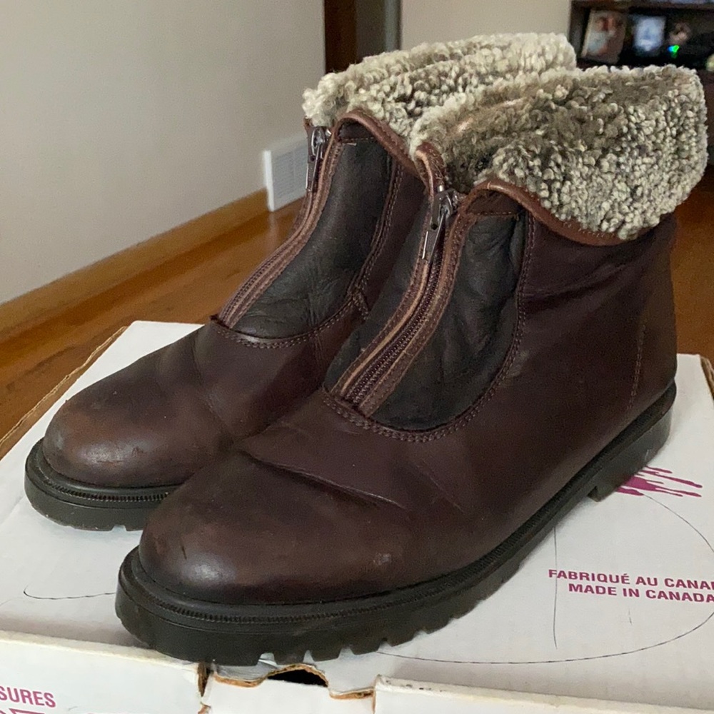 Barbo size 10 brown women’s waterproof boots